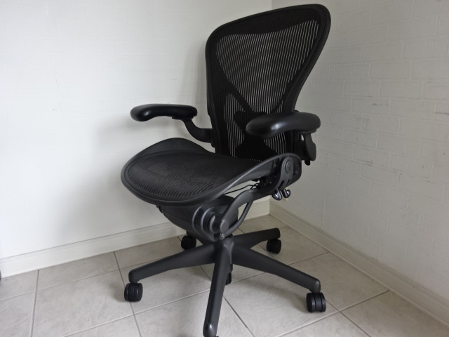 アーロンチェア ｜ 中古オフィス家具JAWS Used Office Furniture JAWS